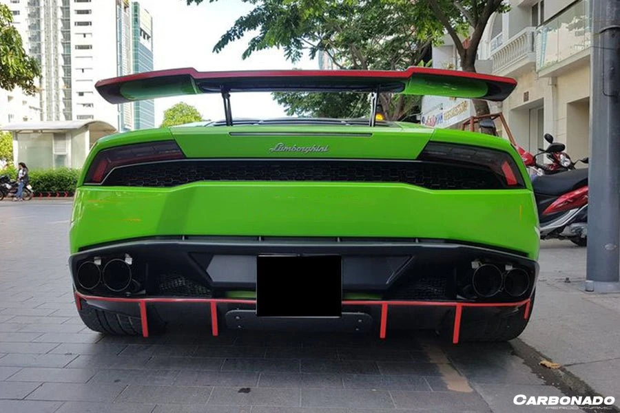 2015 Parts & Memorabilia Bodywork - Image 3 of 5