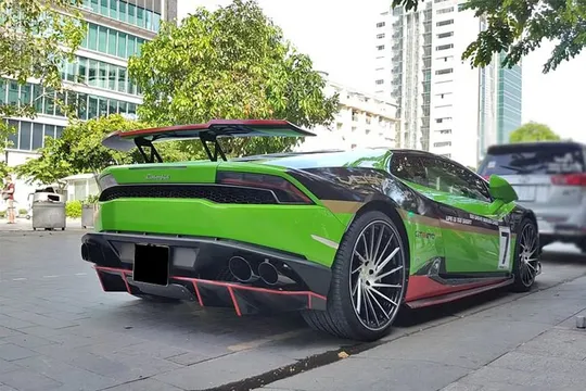 Lamborghini Huracan LP610 RZS Style Carbon Fiber Rear Diffuser