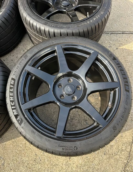 2015 Parts & Memorabilia Other Wheels - Image 2 of 9