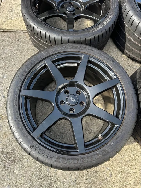 2015 Parts & Memorabilia Other Wheels - Image 3 of 9