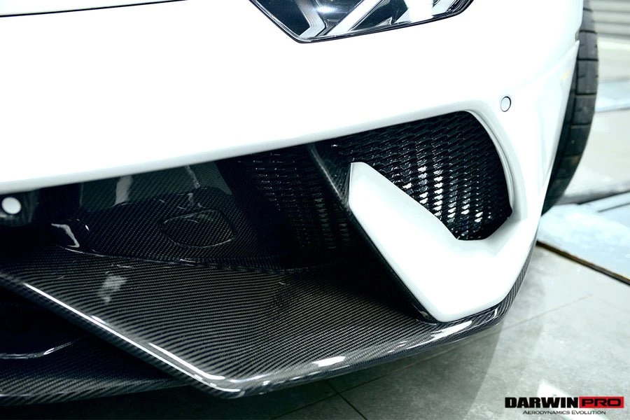 2015 Parts & Memorabilia Bodywork - Image 3 of 6