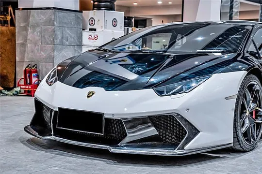Lamborghini Huracan VRS Style Front Bumper