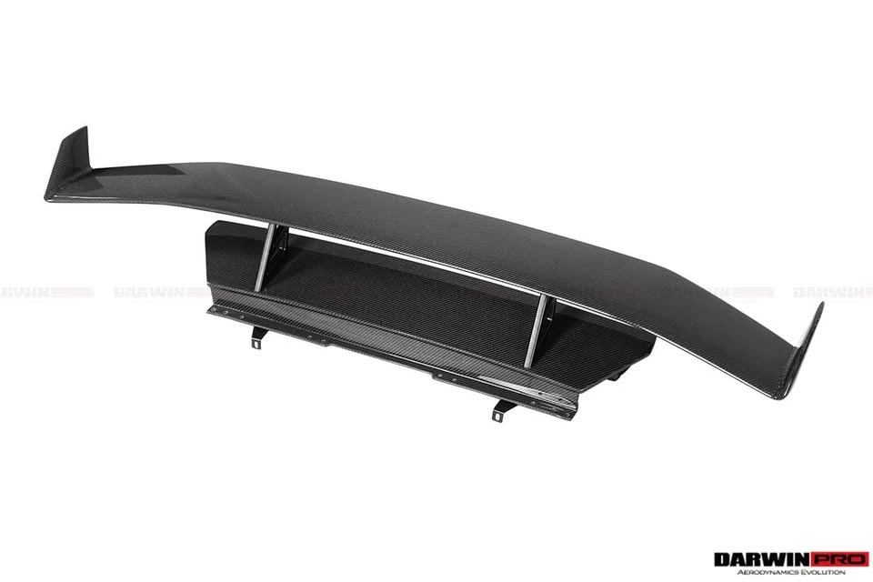 2015 Parts & Memorabilia Bodywork - Image 4 of 5