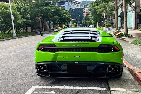 2015-2025 Lamborghini Huracan LP610,LP580 & EVO & Tecnica AO Style Carbon Fiber Trunk Spoiler Wing