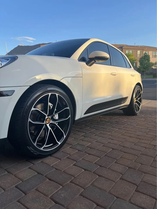 2015 Porsche Macan - Image 5 of 7