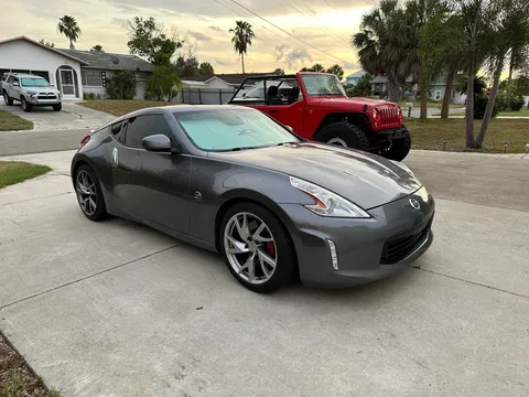 2015 Nissan 370Z Sport 6MT