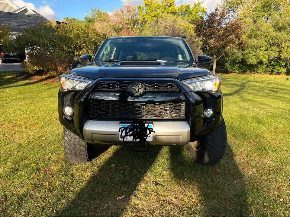 2015 Toyota 4Runner 5th Gen - Image 2 of 9