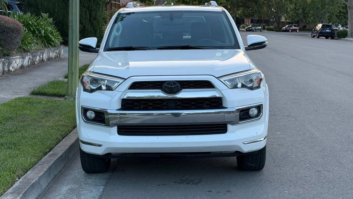 2015 Toyota 4Runner 5th Gen - Image 2 of 3