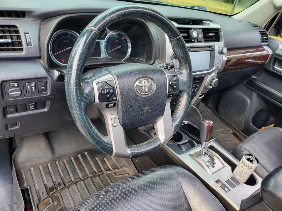 2015 Toyota 4Runner 5th Gen - Image 13 of 16
