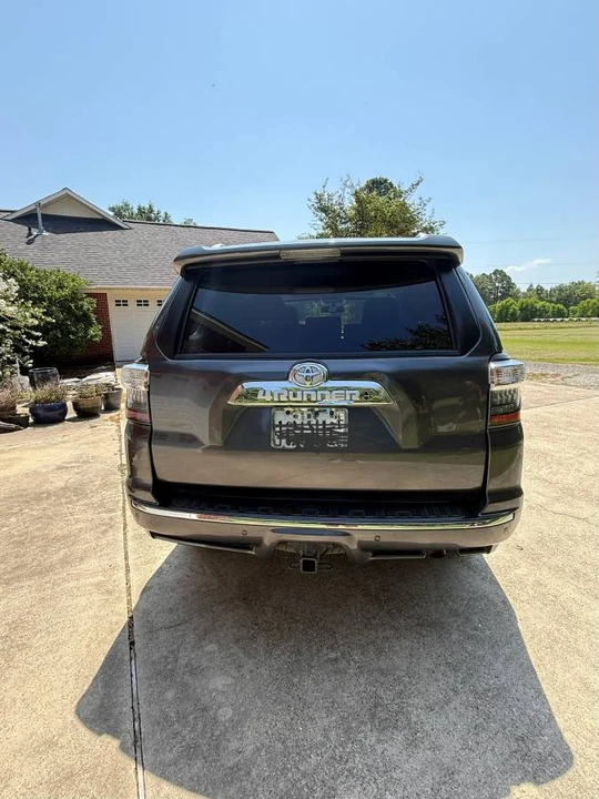 2015 Toyota 4Runner 5th Gen - Image 4 of 11