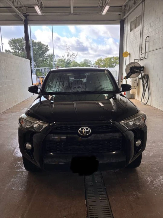 2015 Toyota 4Runner 5th Gen - Image 3 of 6