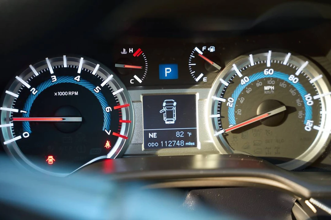 2015 Toyota 4Runner 5th Gen - Image 12 of 24