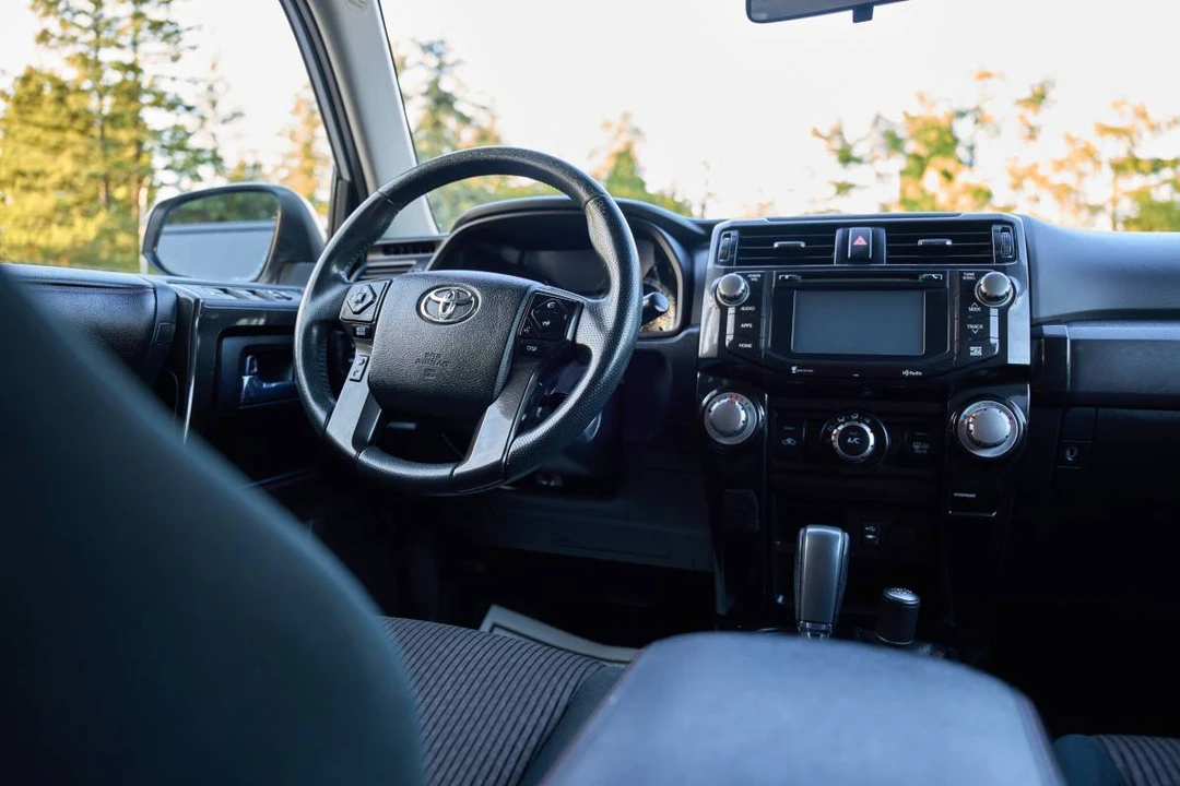 2015 Toyota 4Runner 5th Gen - Image 2 of 24