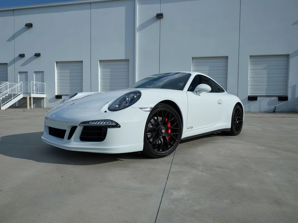 2015 Porsche 991 Carrera GTS - Image 9 of 13