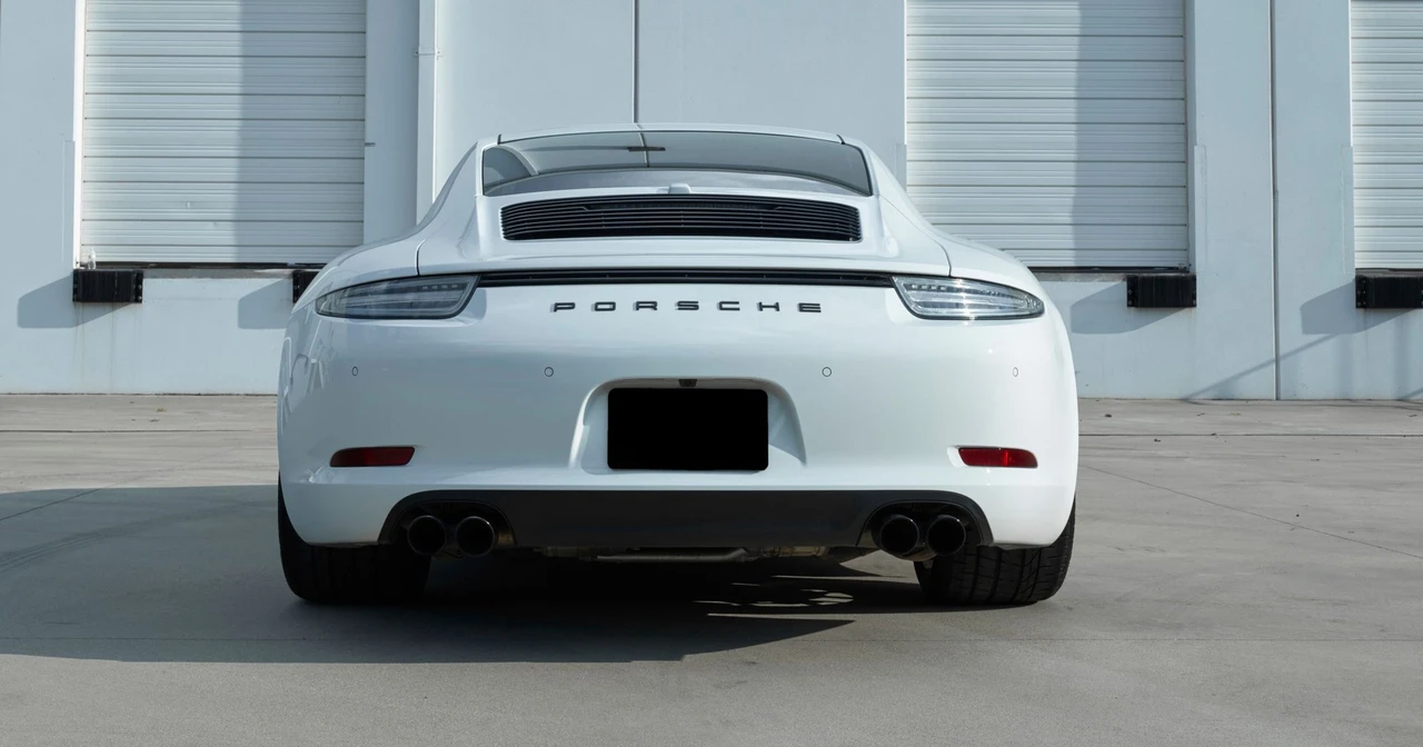 2015 Porsche 991 Carrera GTS - Image 10 of 13