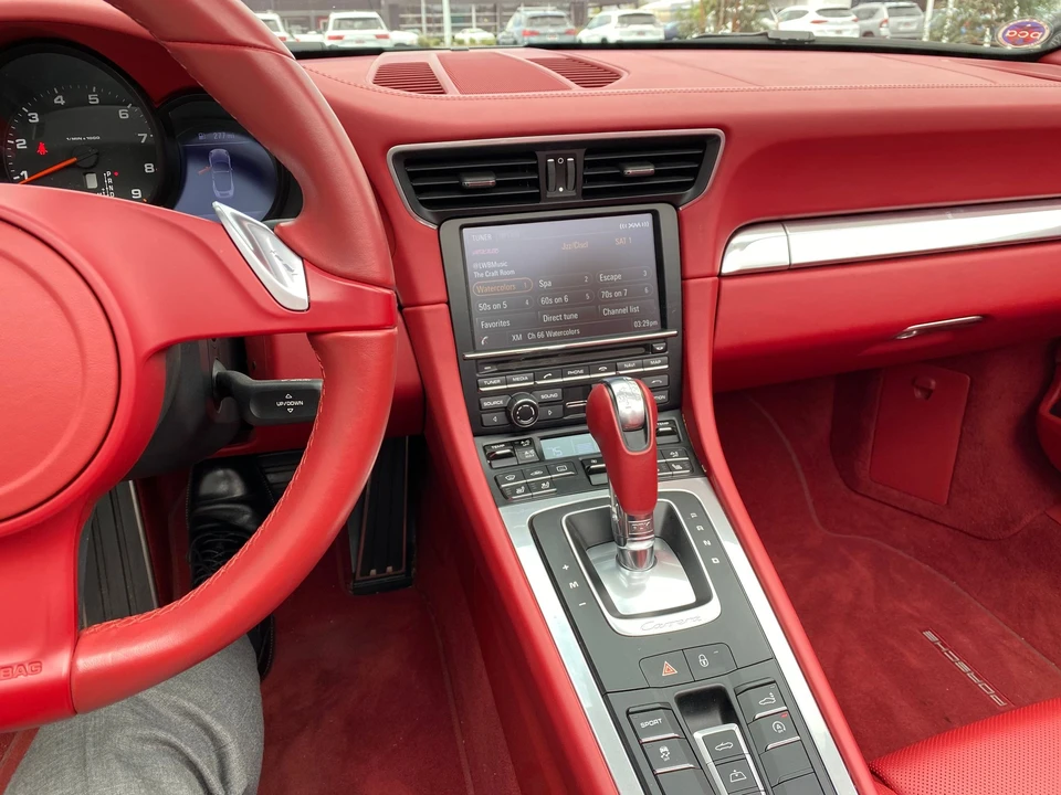2015 Porsche 991 Carrera - Image 9 of 10