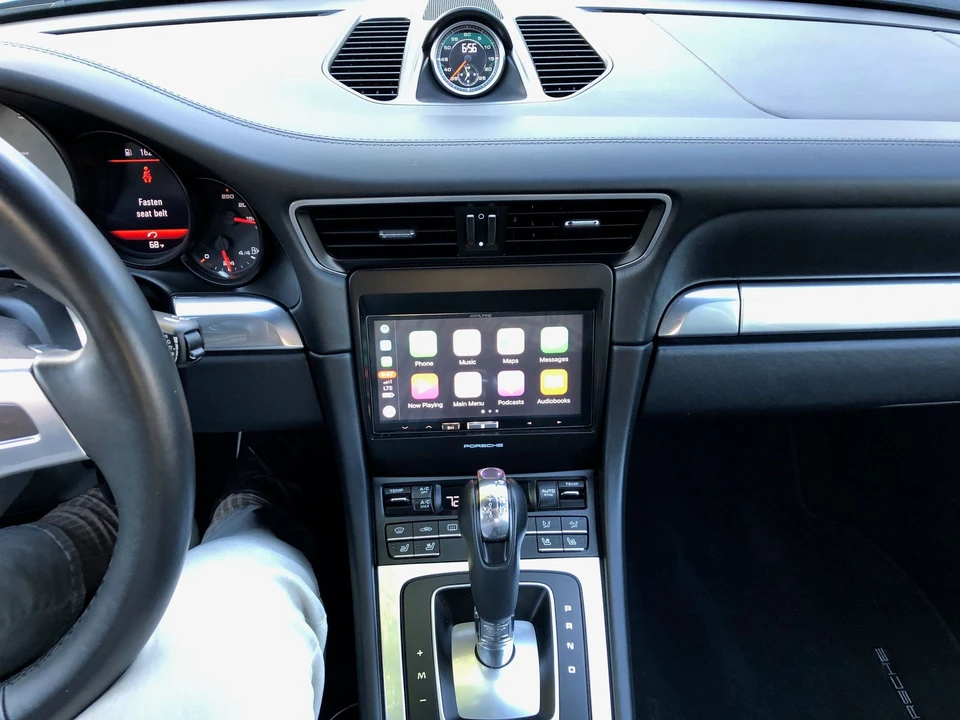 2015 Porsche 991 Carrera 4S - Image 2 of 10