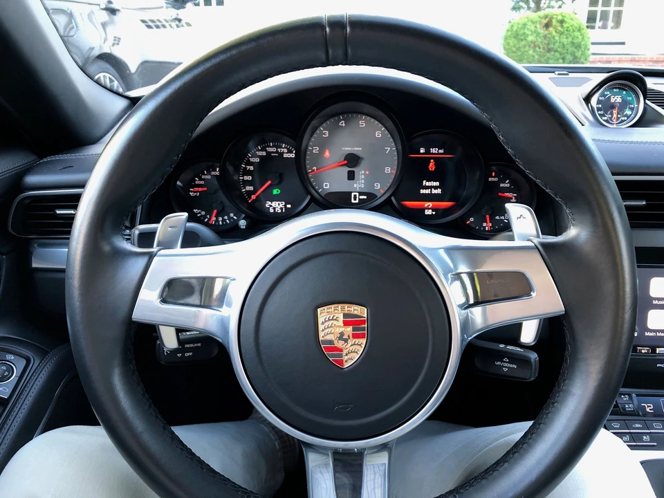 2015 Porsche 991 Carrera 4S - Image 8 of 10