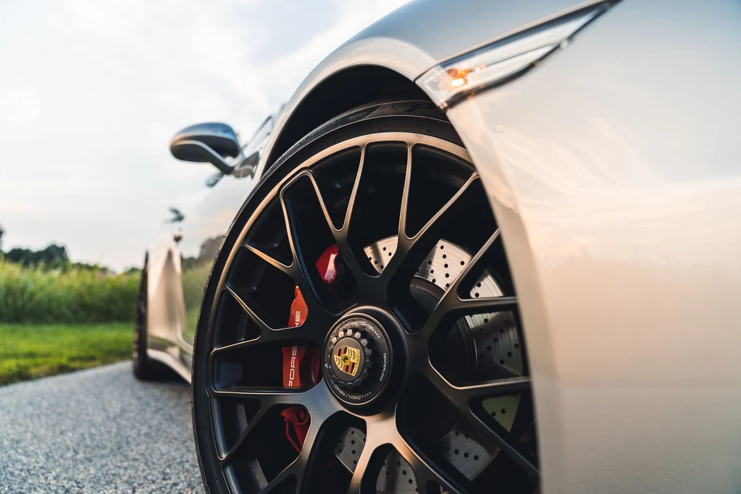 2015 Porsche 991 Carrera GTS - Image 5 of 16