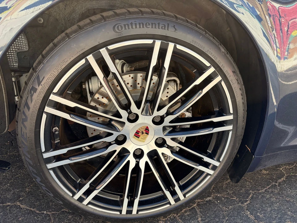 2015 Porsche 991 Carrera - Image 26 of 31