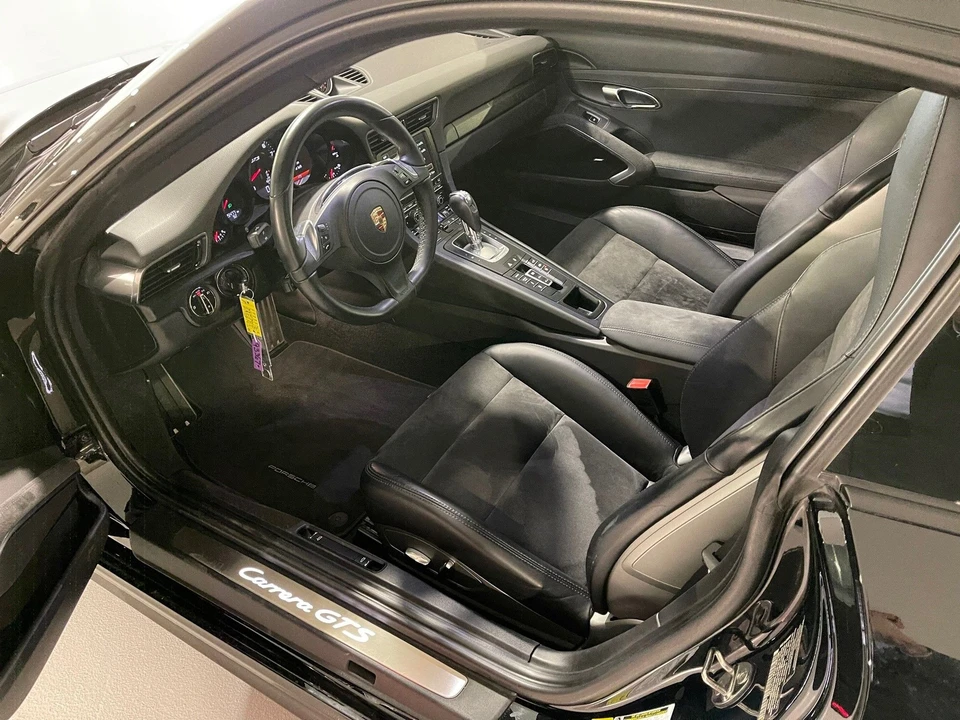 2015 Porsche 991 Carrera GTS - Image 11 of 16