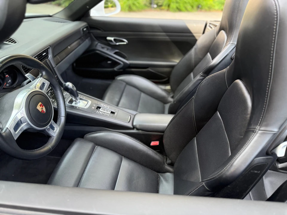 2015 Porsche 991 Carrera S - Image 4 of 5