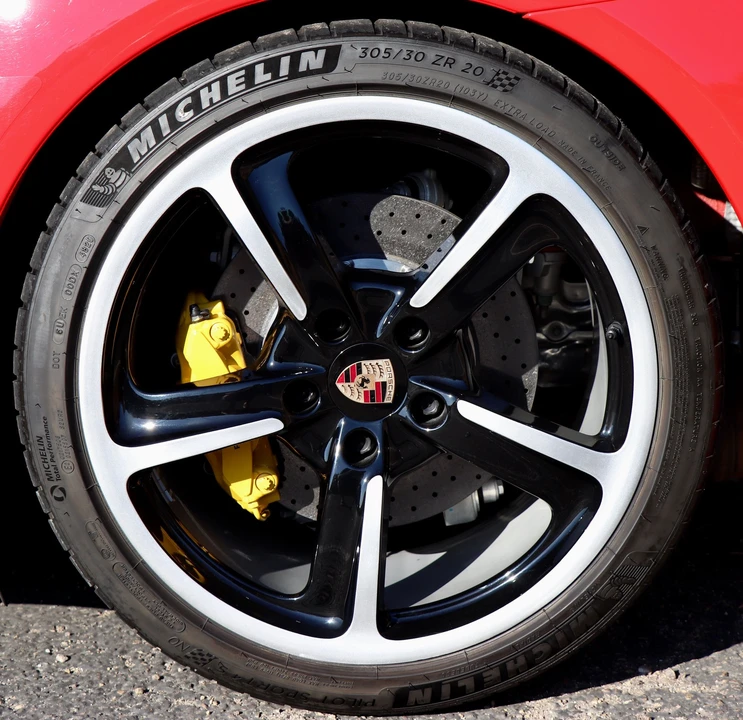 2015 Porsche 991 Carrera S - Image 25 of 31