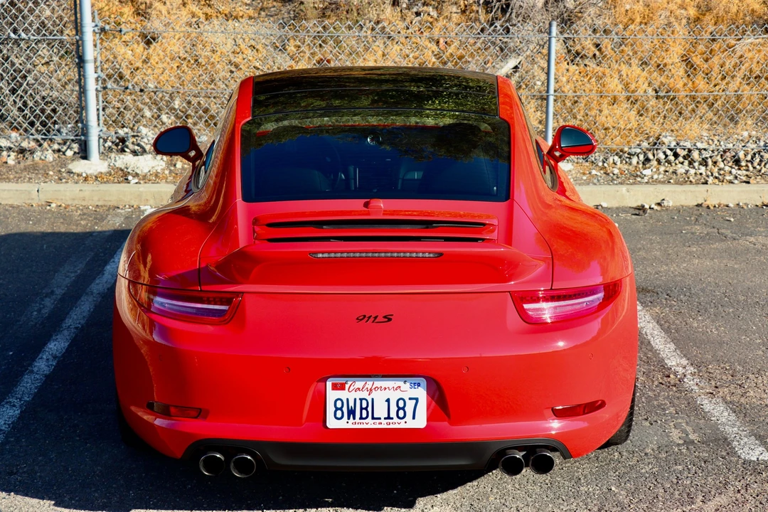 2015 Porsche 991 Carrera S - Image 17 of 31