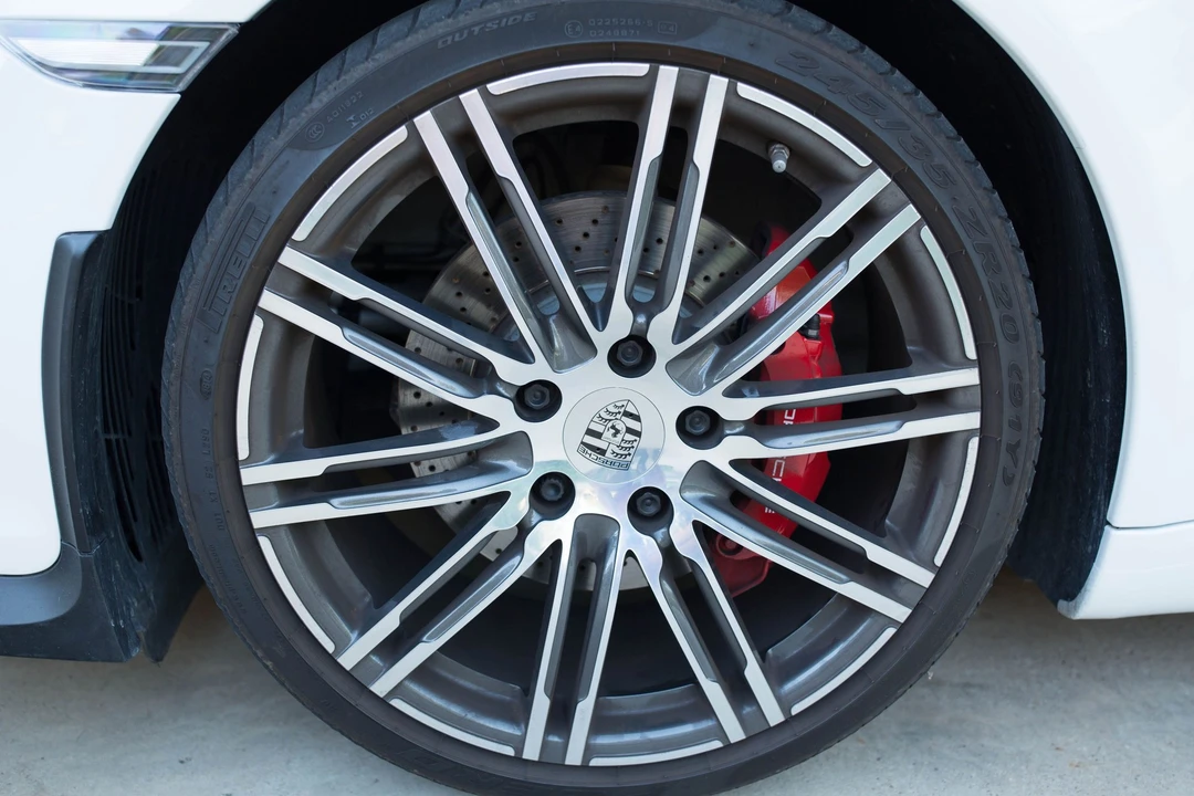 2015 Porsche 991 Carrera S - Image 18 of 20