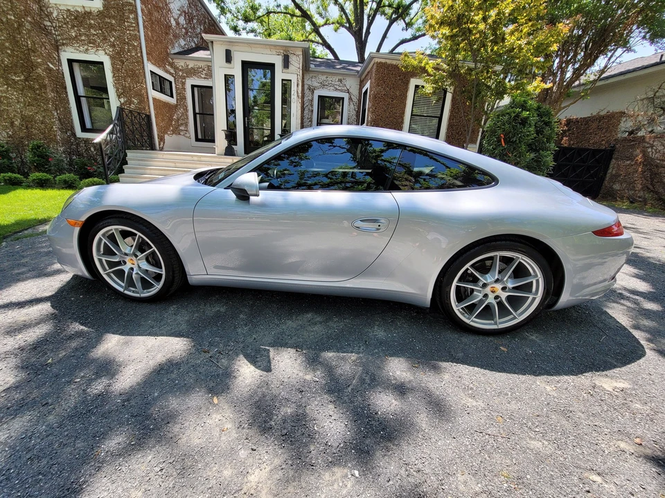 2015 Porsche 991 Carrera - Image 2 of 13