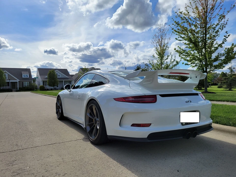 2015 Porsche 991 GT3 - Image 7 of 10