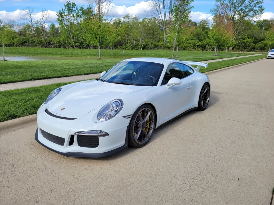 2015 Porsche 991 GT3 - Image 3 of 10