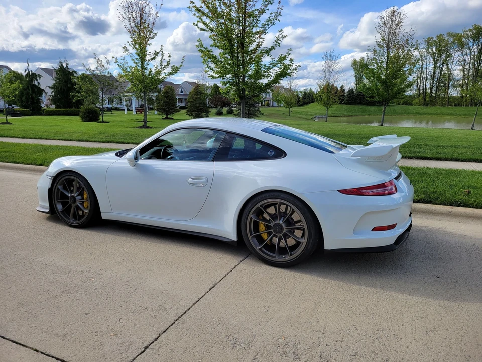 2015 Porsche 991 GT3 - Image 6 of 10