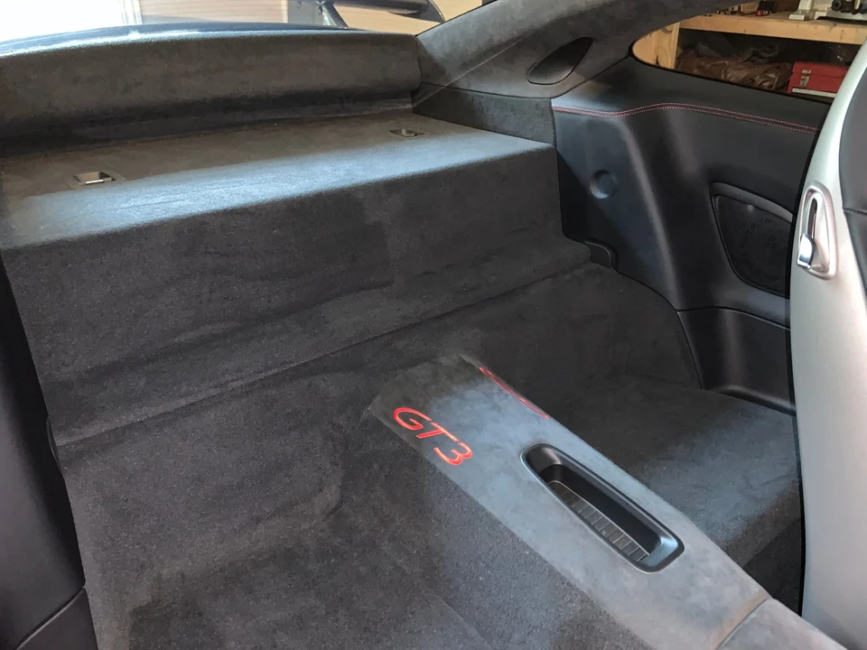 2015 Porsche 991 GT3 - Image 18 of 20