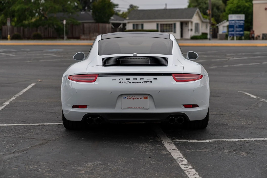 2015 Porsche 991 Carrera GTS - Image 5 of 20
