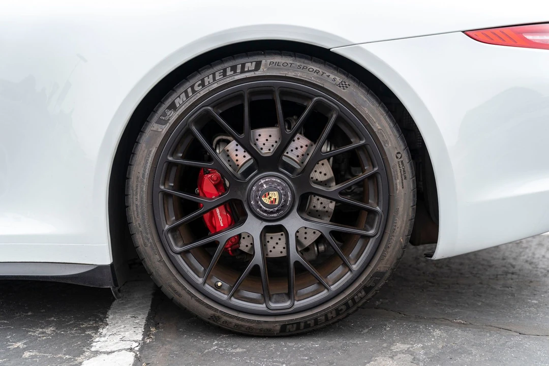2015 Porsche 991 Carrera GTS - Image 9 of 20