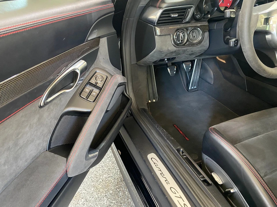 2015 Porsche 991 Carrera GTS - Image 19 of 24