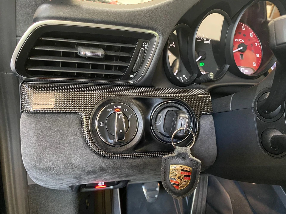 2015 Porsche 991 Carrera GTS - Image 21 of 24