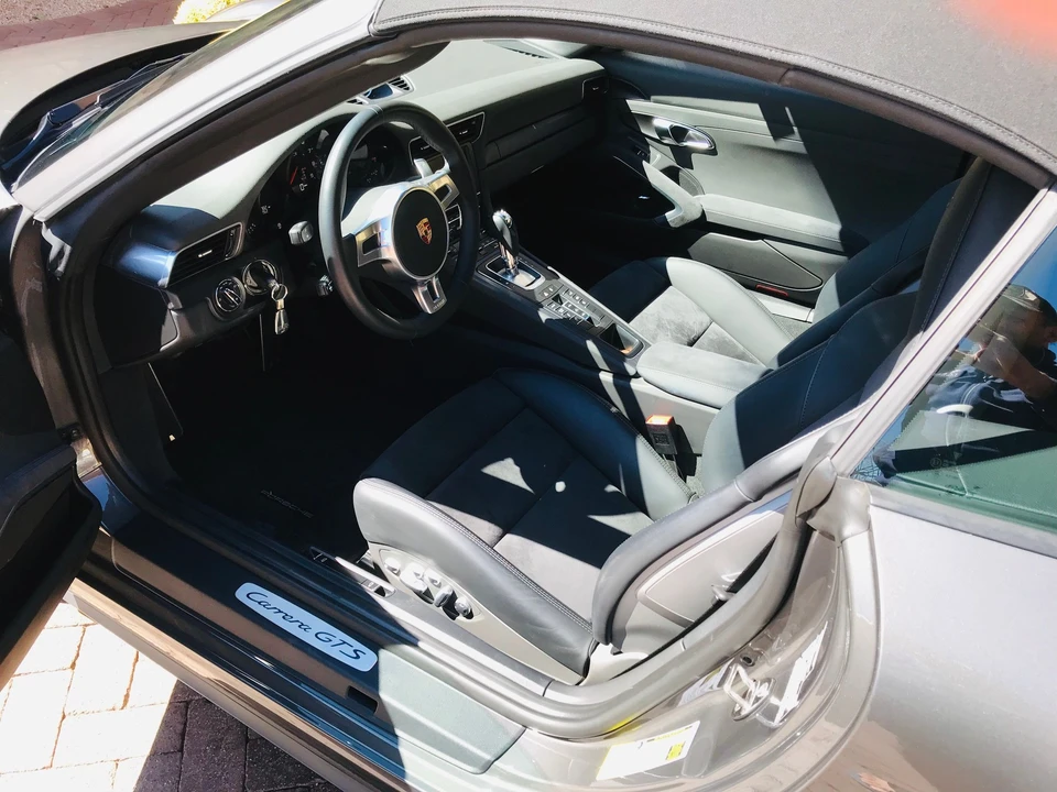 2015 Porsche 991 Carrera GTS - Image 14 of 16