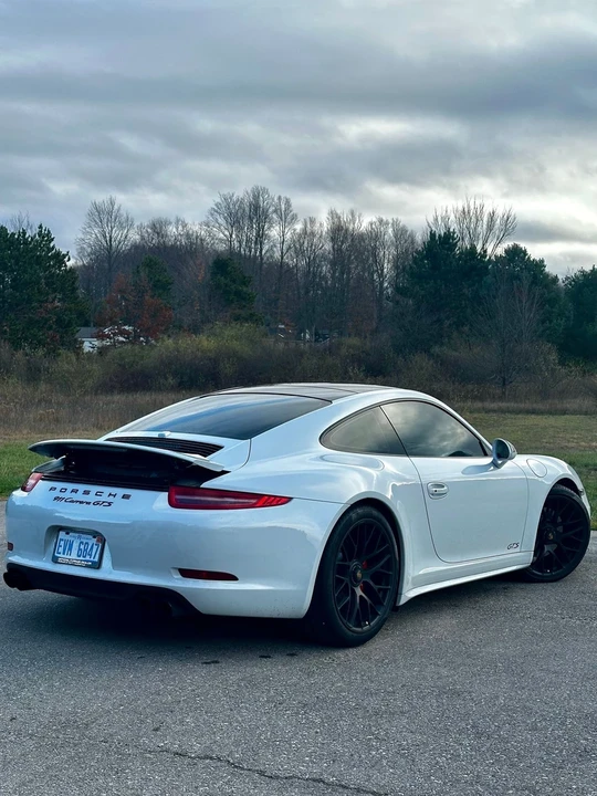 2015 Porsche 991 Carrera GTS - Image 5 of 18