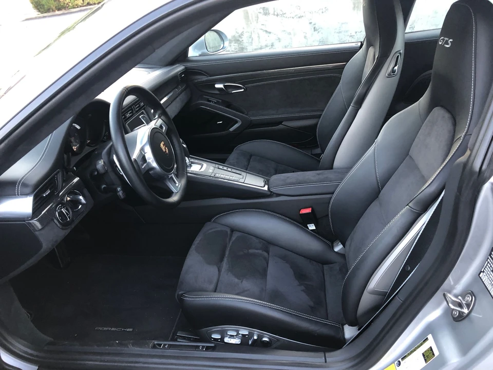 2015 Porsche 991 Carrera GTS - Image 7 of 8