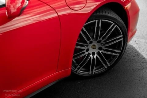 2015 Porsche 991 Targa 4 & 4S - Image 7 of 26