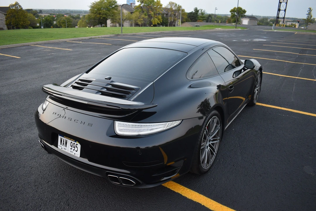 2015 Porsche 991 Turbo - Image 4 of 20