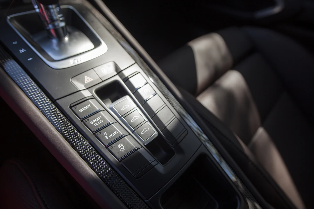 2015 Porsche 991 Turbo S - Image 3 of 16