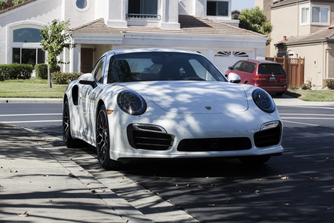 2015 Porsche 991 Turbo S - Image 11 of 16