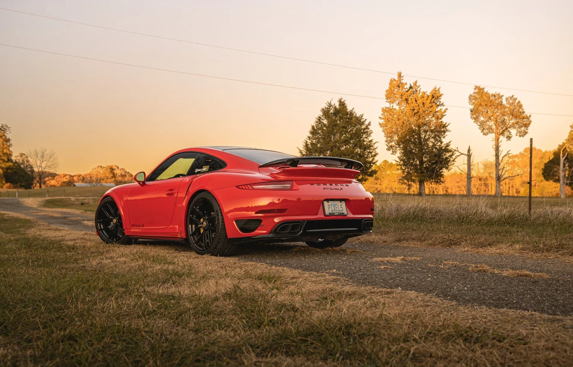 2015 Porsche 991 Turbo S - Image 5 of 6