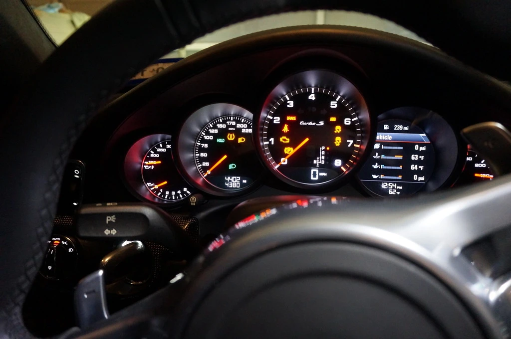 2015 Porsche 991 Turbo S - Image 8 of 8