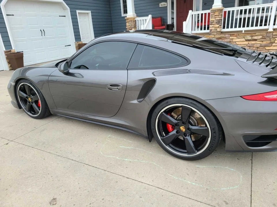 2015 Porsche 991 Turbo - Image 2 of 9