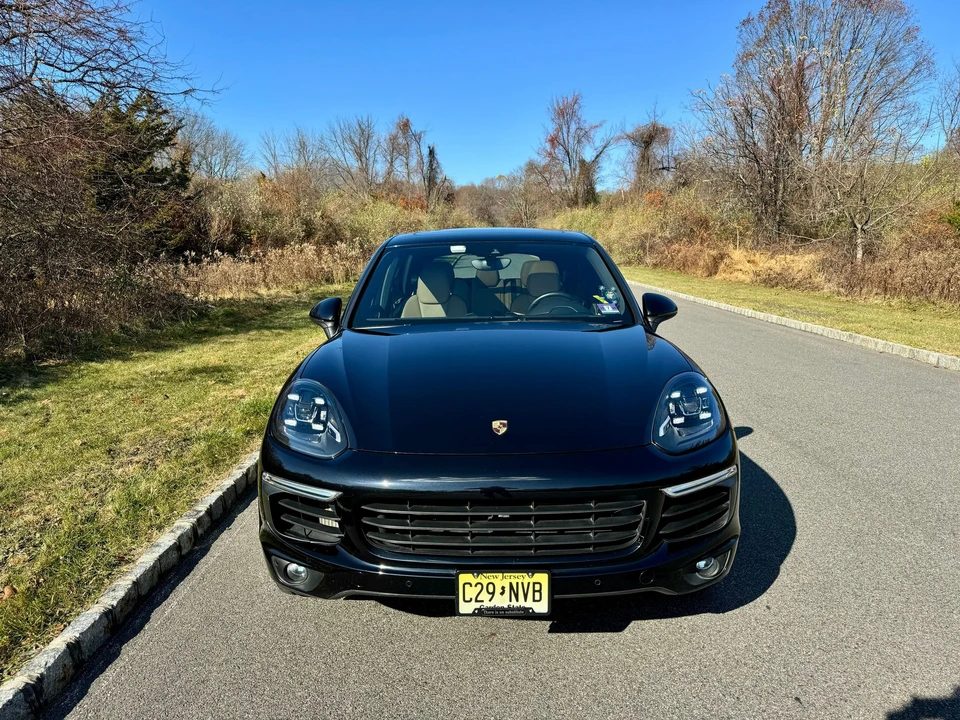 2015 Porsche 958 Cayenne Diesel - Image 2 of 31