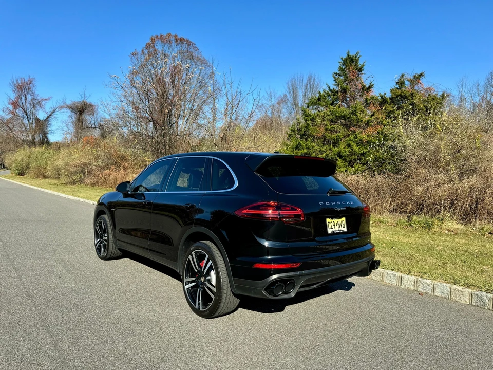 2015 Porsche 958 Cayenne Diesel - Image 8 of 31